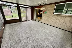 18975 Bainbridge Ave, Livonia, MI 48152 - Photo 19