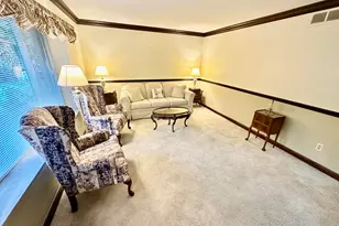 18975 Bainbridge Ave, Livonia, MI 48152 - Photo 7