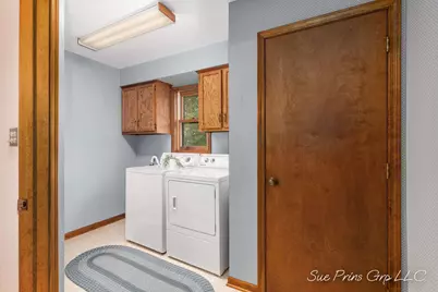 3345 40th Street SW, Grandville, MI 49418 - Photo 7