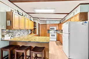133 Brandy Dr, Cadillac, MI 49601 - Photo 3