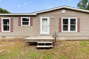 16468 W Howard City Edmore Rd, Howard City, MI 49329 - Photo 5