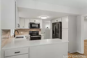 409 W Lakewood Blvd, Holland, MI 49424 - Photo 19
