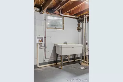 409 W Lakewood Boulevard, Holland, MI 49424 - Photo 43