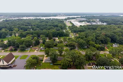 409 W Lakewood Boulevard, Holland, MI 49424 - Photo 53