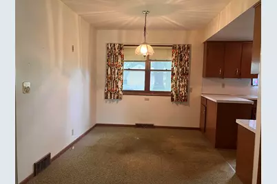 584 Pineview Drive, Holland, MI 49424 - Photo 9