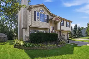 7752 Bay Tree Dr, Ypsilanti, MI 48197 - Photo 3