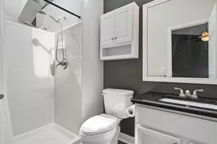 7752 Bay Tree Dr, Ypsilanti, MI 48197 - Photo 21