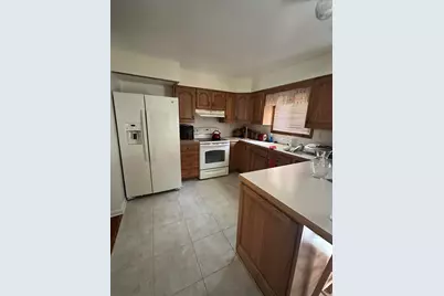 5168 Woodcliff Drive, Flint, MI 48504 - Photo 11