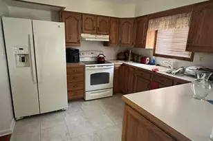 5168 Woodcliff Dr, Flint, MI 48504 - Photo 11