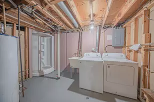 222 Kirk Ave, Ypsilanti, MI 48197 - Photo 23