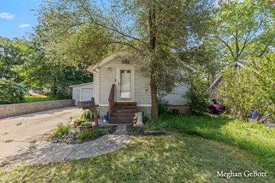 1410 Walnut Street NE, Grand Rapids, MI 49503 - Photo 1