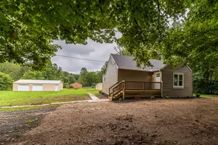 7400 N Riverview Dr, Kalamazoo, MI 49004 - Photo 1