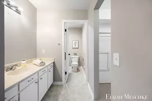 160 Carberry Hill Ct, Kalamazoo, MI 49006 - Photo 29