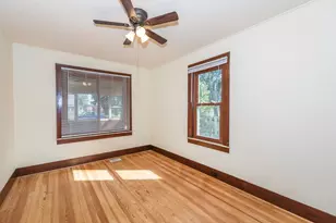 938 Parkwood Ave, Ypsilanti, MI 48198 - Photo 33