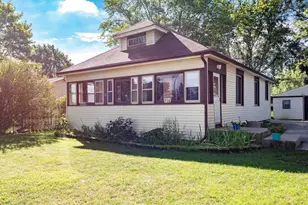 938 Parkwood Ave, Ypsilanti, MI 48198 - Photo 3