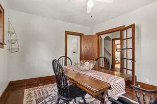 915 Walwood Pl, Kalamazoo, MI 49007 - Photo 11