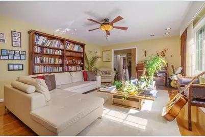 906 Walnut Street, Three Rivers, MI 49093 - Photo 5