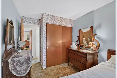 611 Charleston Road, Lansing, MI 48917 - Photo 23