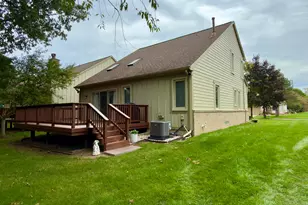 741 Red Maple Ln, Wixom, MI 48393 - Photo 25