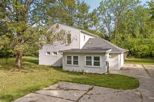 43650 Ecorse Rd, Belleville, MI 48111 - Photo 3