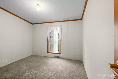 176 Wallasey Drive SW, Grand Rapids, MI 49548 - Photo 11