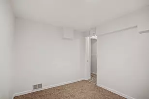 352 Dunham Dr, Battle Creek, MI 49015 - Photo 25