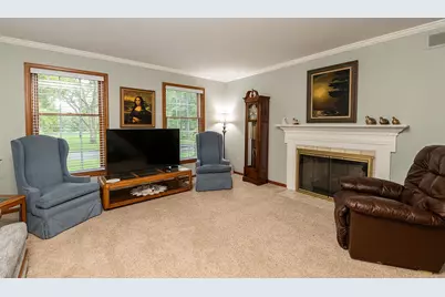 8259 Wallinwood Springs Drive, Jenison, MI 49428 - Photo 5