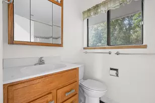 3844 Greenleaf Cir, Kalamazoo, MI 49008 - Photo 19