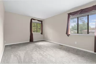 3844 Greenleaf Circle, Kalamazoo, MI 49008 - Photo 15