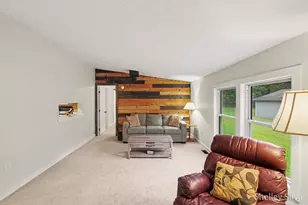 6537 E Glen Ln, Fountain, MI 49410 - Photo 11