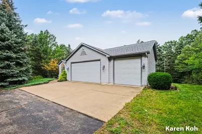 7079 Herrington Avenue NE, Belmont, MI 49306 - Photo 7
