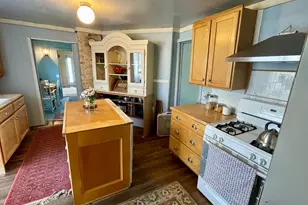 162 Harrison St, Manistee, MI 49660 - Photo 9