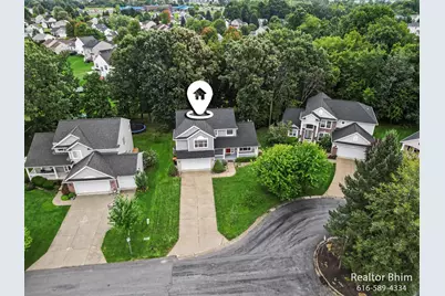 3689 Maple Hurst Drive SE, Kentwood, MI 49512 - Photo 9