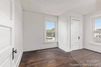 531 W Webster Avenue, Muskegon, MI 49440 - Photo 19
