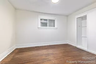 531 W Webster Ave, Muskegon, MI 49440 - Photo 9