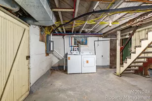 531 W Webster Ave, Muskegon, MI 49440 - Photo 13