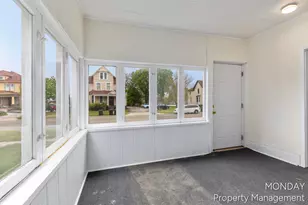 531 W Webster Ave, Muskegon, MI 49440 - Photo 11