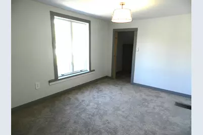 1097 Pearl Street, Benton Harbor, MI 49022 - Photo 15