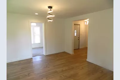 1097 Pearl Street, Benton Harbor, MI 49022 - Photo 3