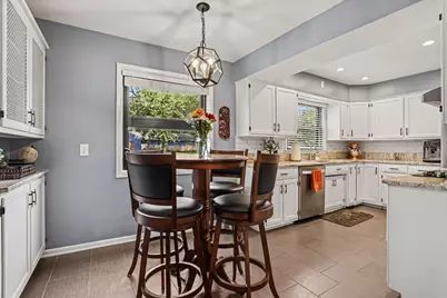 426 Larkspur Avenue, Portage, MI 49002 - Photo 9
