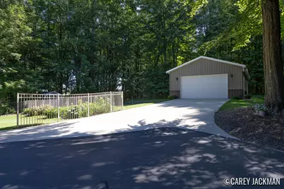 2111 Woodley Creek Court NW, Comstock Park, MI 49321 - Photo 31