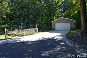 2111 Woodley Creek Ct NW, Comstock Park, MI 49321 - Photo 31