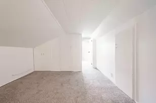 3908 Grand Prairie Rd, Kalamazoo, MI 49006 - Photo 9