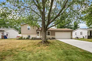 5077 Madison Ave SE, Kentwood, MI 49548 - Photo 1