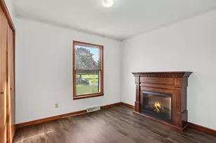 151 Jacaranda Dr, Battle Creek, MI 49015 - Photo 7
