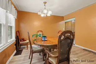 1187 Washington Ave, Muskegon, MI 49441 - Photo 11