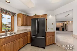 9112 Bluff Lake St, Zeeland, MI 49464 - Photo 7
