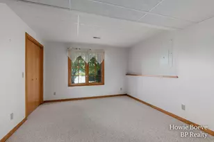 9112 Bluff Lake St, Zeeland, MI 49464 - Photo 25