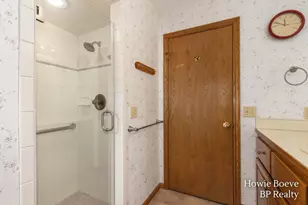 9112 Bluff Lake St, Zeeland, MI 49464 - Photo 19