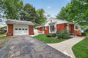 102 Fullerton, Galesburg, MI 49053 - Photo 1